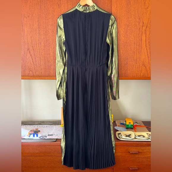 Loewe Shiny Pleated Lurex Midi Length Dress. Sweet shiny metallic olive green. - Picture 7 of 15